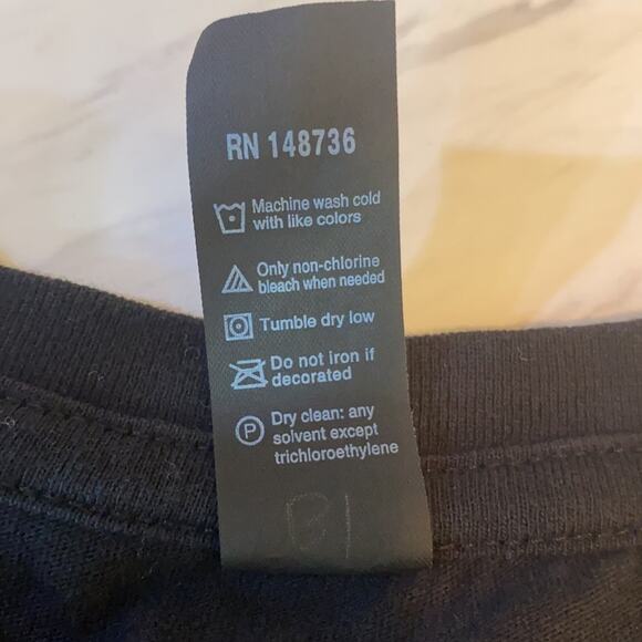 Jaws Theme "Paws" Cat Mouse T-Shirt Medium - Picture 6 of 7